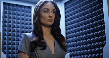 Marvel, les agents du Shield : une saison 5 futuriste pour Daisy (Chloe Bennet) et Simmons (Elizabeth Henstridge) 