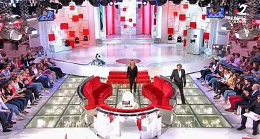 Vivement dimanche : Michel Drucker paralysé en audience avec Mathilde Seigner sur France 2