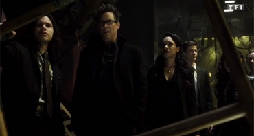 Flash : la mort de Wells avant la saison 4, Barry et Iris remplacés par Gotham