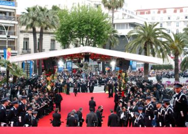 Starmag et i>Télé s'installent à Cannes