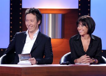 Hélène Ségara et Eric Naulleau face à Jean-Luc Lemoine