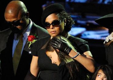 Janet Jackson rendra hommage à son frère lors des VMA