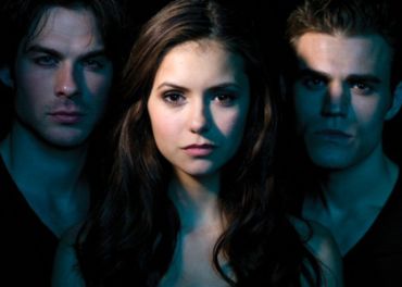 Twilight, True Blood, Vampire Diaries : Pourquoi en sont-elles toutes accros ?