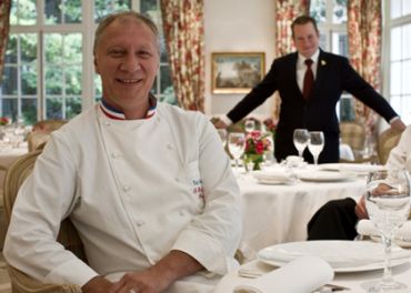 Éric Frechon ouvre ses cuisines, le temps d'une escale culinaire