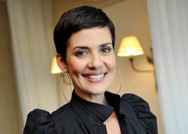 Cristina Cordula juge la lingerie des Triumph Inspiration Award 2012