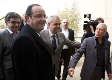 Avant sa semaine cruciale, François Hollande enjolive celle de France 5