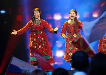 Eurovision 2012 : Les mamies russes déchainent les foules 