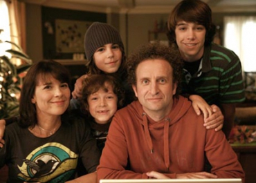 Les Parent : une nouvelle série à venir sur France 2 ou M6