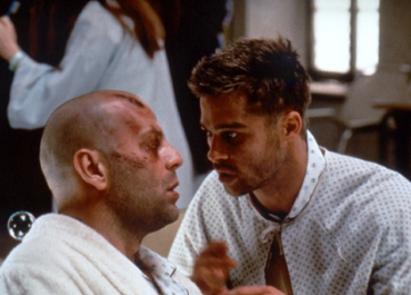 Brad Pitt et Bruce Willis font souffrir Diam's