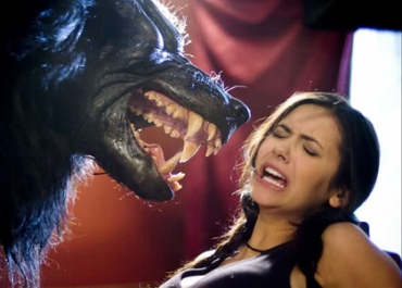 L'héroïne de Vampire Diaries aux prises avec un loup-garou