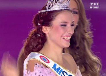 Miss France retrouve son public avec Delphine Wespiser