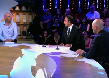 Les premières images du débat Hollande / Sarkozy sur TF1...