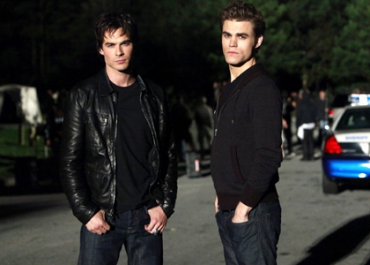 Vampire Diaries : Klaus continue de menacer Stefan et Damon