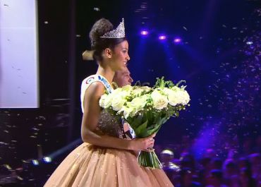 Flora Coquerel (Miss France 2014) : « Je me demande toujours pourquoi j'ai gagné »