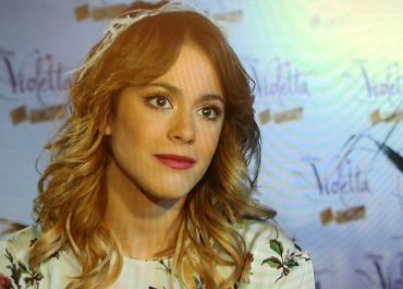 Violetta : quand TF1 s'intéresse au phénomène et à Martina Stoessel