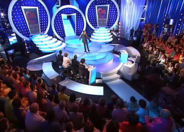 On n'demande qu'à en rire : Bruno Guillon attire moins de 7% du public avant de laisser sa place