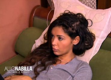 Allo Nabilla, en famille à Paris : en baisse sur NRJ12