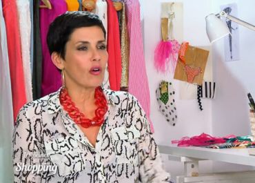 Les Reines du shopping : les critiques de Cristina Cordula amusent le public