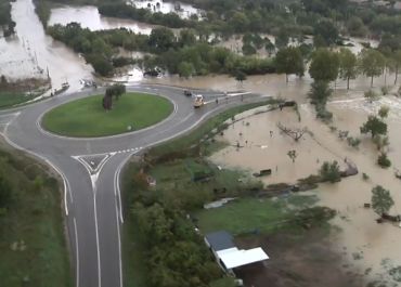 Le cauchemar des inondations dans le Gard suivi sur les JT de TF1 et France 2