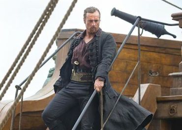 Black Sails, la série de pirates produite par Michael Bay déjà renouvelée pour une saison 3