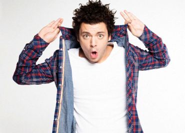 SODA : après le succès en prime time, Kev Adams toujours en forme sur W9