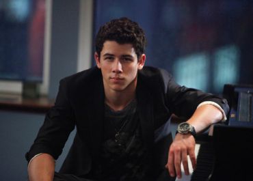 Nick Jonas au casting de la nouvelle série de Ryan Murphy et dans Le Mag sur NRJ12