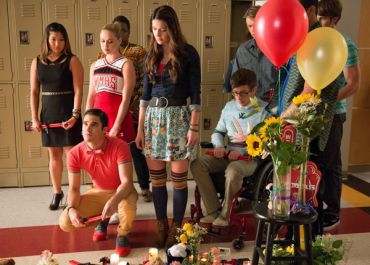 Glee : hommage à Finn Hudson, bal de promo, la saison 5 en plein deuil