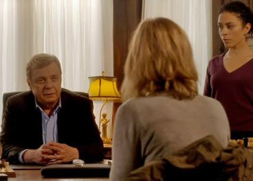 Commissaire Magellan : Jacques Spiesser appelle le Room service, avec succès 