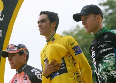 Dopage, polémique et succès pour le Tour de France 2007