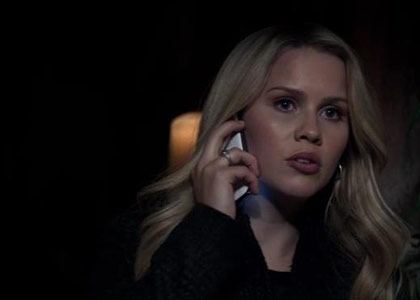 Après The Vampire diaries,  Claire Holt quitte The Originals