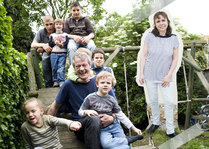 On a échangé nos mamans : NT1 à la recherche de familles homoparentales