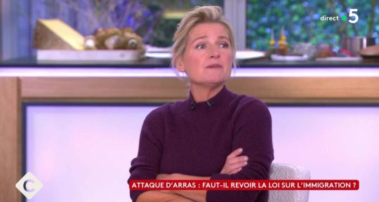 C à vous : Anne-Elisabeth Lemoine interrompt son invitée, la polémique de Mohammed Bouhafsi   