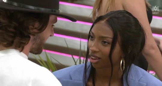 Love Island : Simone et Cindy en couple, le footballeur Issam fait grimper la température sur M6