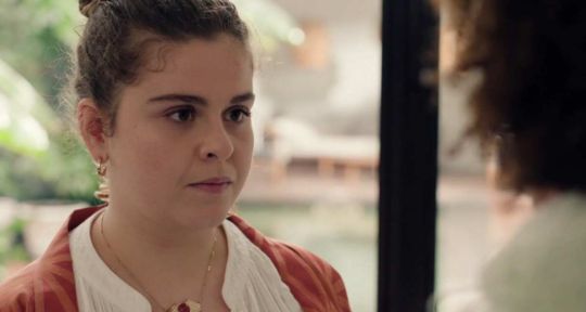 Plus belle la vie (spoiler) : Aya découvre le terrible secret d’Ophélie, Maxime meurtrier en puissance sur TF1 ?