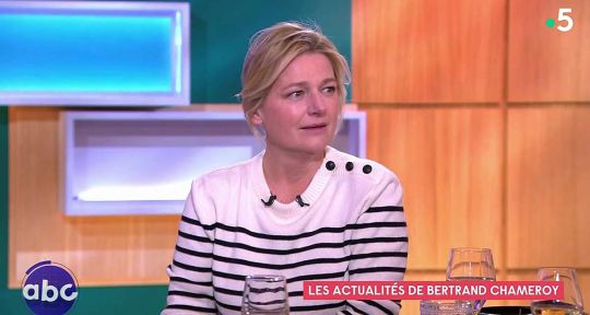 C à vous : « Je n’ai pas eu le temps de me laver les dents », Anne-Elisabeth Lemoine se lâche en direct sur France 5