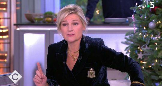 C à vous : « Je ne vais pas faire l’émission ! », Anne-Elisabeth Lemoine dépitée, l’animatrice enchaîne les erreurs en direct sur France 5