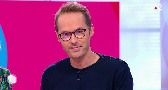 C’est au programme : Sophie Davant fait pleurer son assistant, Damien Thévenot assure l’audience