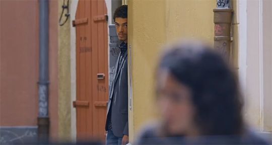 Plus belle la vie (spoiler) : Baptiste prêt au pire pour éloigner César et Emma ?