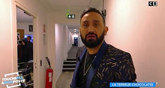 Touche pas à mon poste : un chroniqueur apparaît nu, Cyril Hanouna plonge en audience