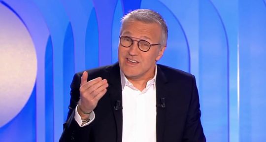 Laurent Ruquier (On n’est pas couché, France 2) : « Les polémiques, les critiques et les buzz se créent pour rien »