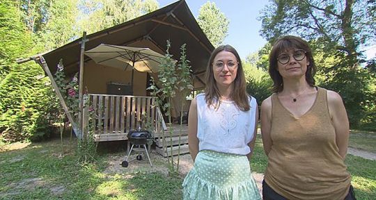 Bienvenue en famille : Brigitte et Amélie défient Laurence et Mathilde aux « Logis de Kerdrien » avant « Les lodges du château »