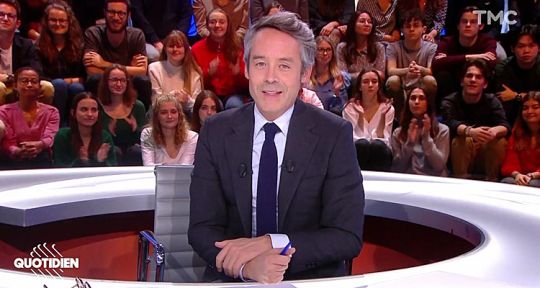 Quotidien : Yann Barthès cartonne de nouveau en audience et creuse l’écart avec Cyril Hanouna