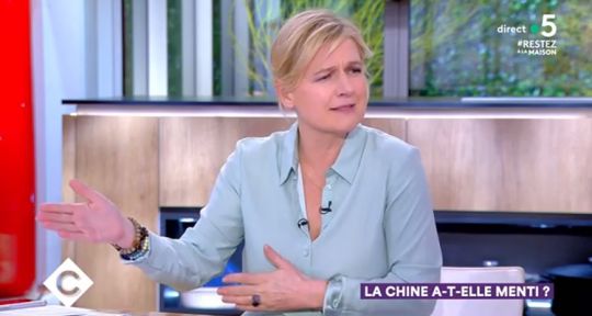 C à vous : Roselyne Bachelot attaque Marine Le Pen, Anne-Elisabeth Lemoine devant TF1