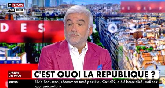 L’heure des pros : Pascal Praud dénonce l’éviction d’un chroniqueur de Cyril Hanouna, CNews alerte BFMTV