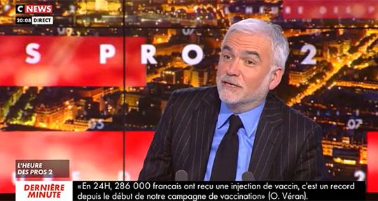 Heure des Pros : Pascal Praud perturbé en direct, défiance sur CNews