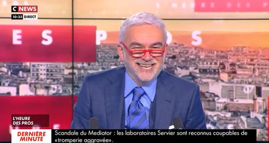 L’heure des pros : Pascal Praud envoûté, CNews en pleine ivresse