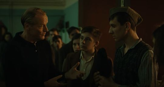 Les enfants de Windermere (France 3) : l’histoire vraie de 300 rescapés des camps nazis, avec Iain Glen (Game of Thrones)