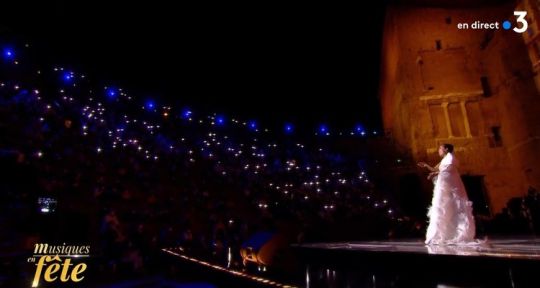 Musiques en fête (France 3) : 10 ans avec Laurent Gerra, Irène Olvera, Béatrice Uria, Ambroisine Bré, Fabienne Conrad, Cyrille Dubois...