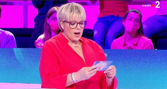 Tout le monde veut prendre sa place : Laurence Boccolini à la peine en audience face au superhéros de TF1