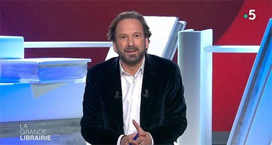 La grande librairie du mercredi 6 avril 2022 : André Comte-Sponville, Mélanie Levy-Thiébaut avec François Busnel sur France 5